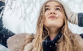 ریزش مو در زمستان طبیعی است؟ | راه‌حل فوری با سیستم دئولوژی اورفلیم