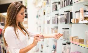 راهنمای جامع خرید اینترنتی عطر + نکات کلیدی